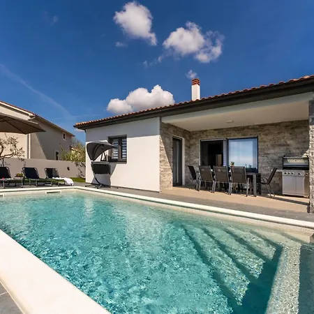 Villa Barbara By Villsy Jursici