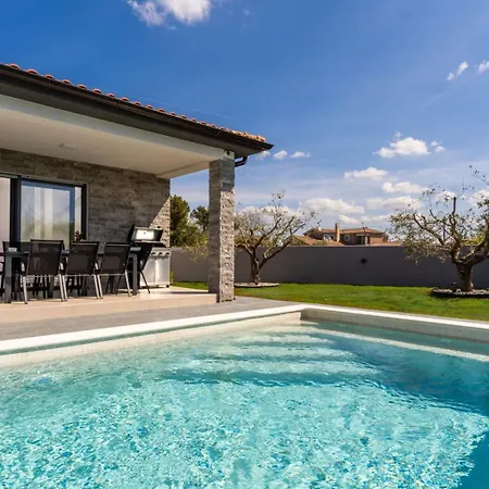 Villa Barbara By Villsy *